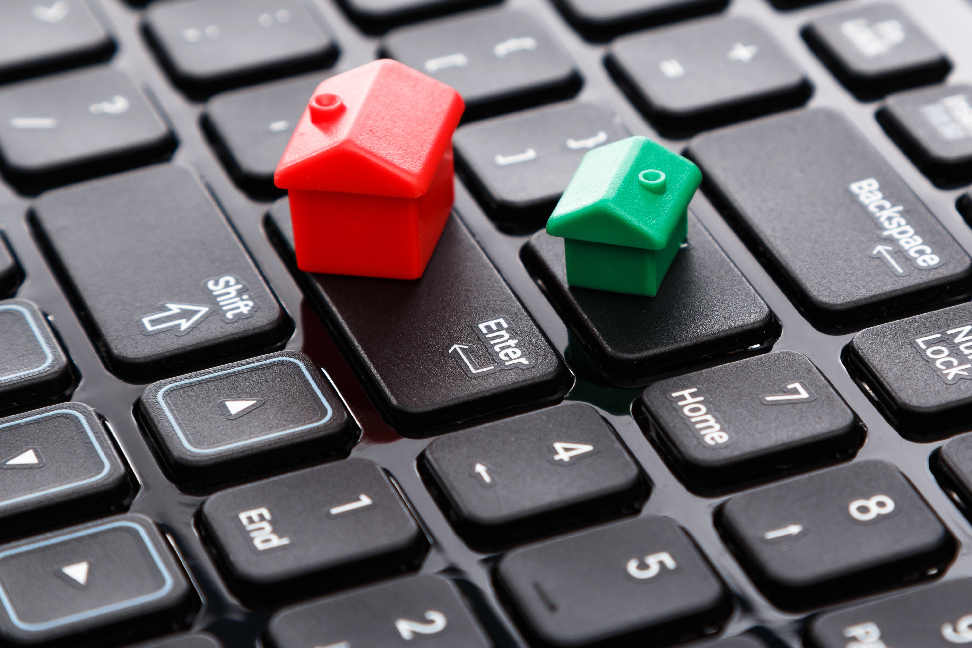 AI chatbot for real estate customer engagement